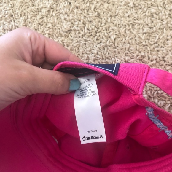 Vineyard Vines Women’s Hat Pink - Picture 4 of 4
